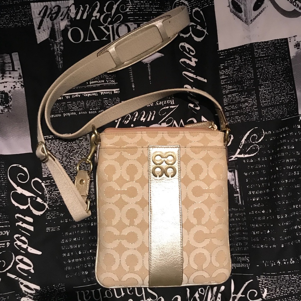 NWOT AUTHENTIC COACH CROSSBODY
